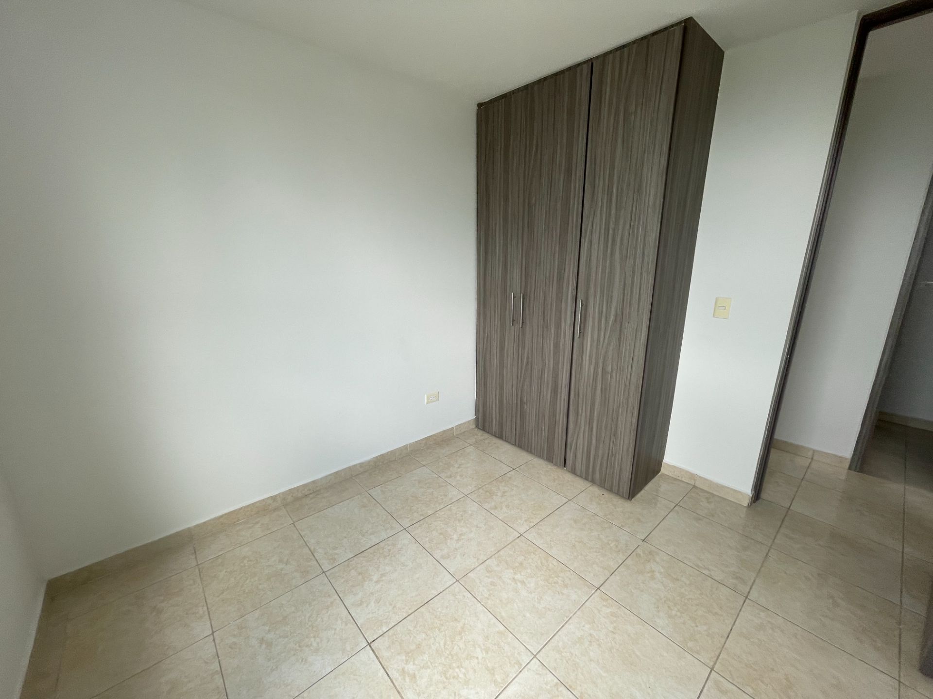 SE VENDE APTO  15..JPG