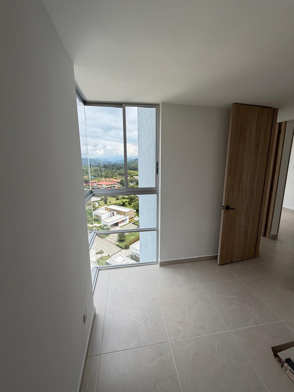 SE VENDE APTO EN AV. CENTENARIO  10..jpeg