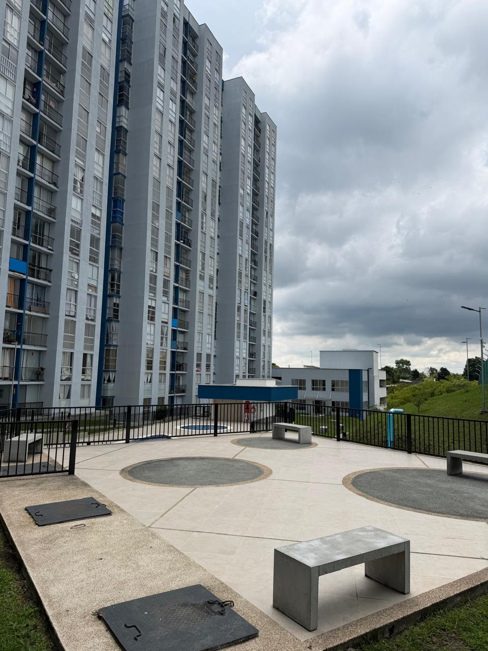 SE VENDE APTO EN AV. CENTENARIO  19..jpeg