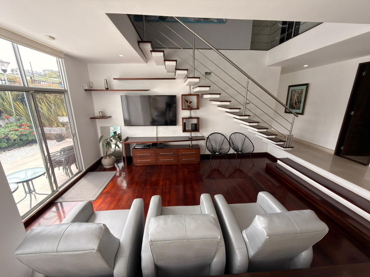 SE VENDE CASA EN COINCA  8..jpeg