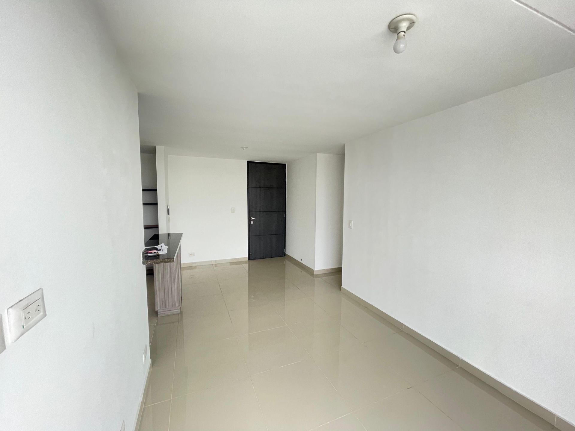 SE VENDE APTO EN COINCA  5..jpeg