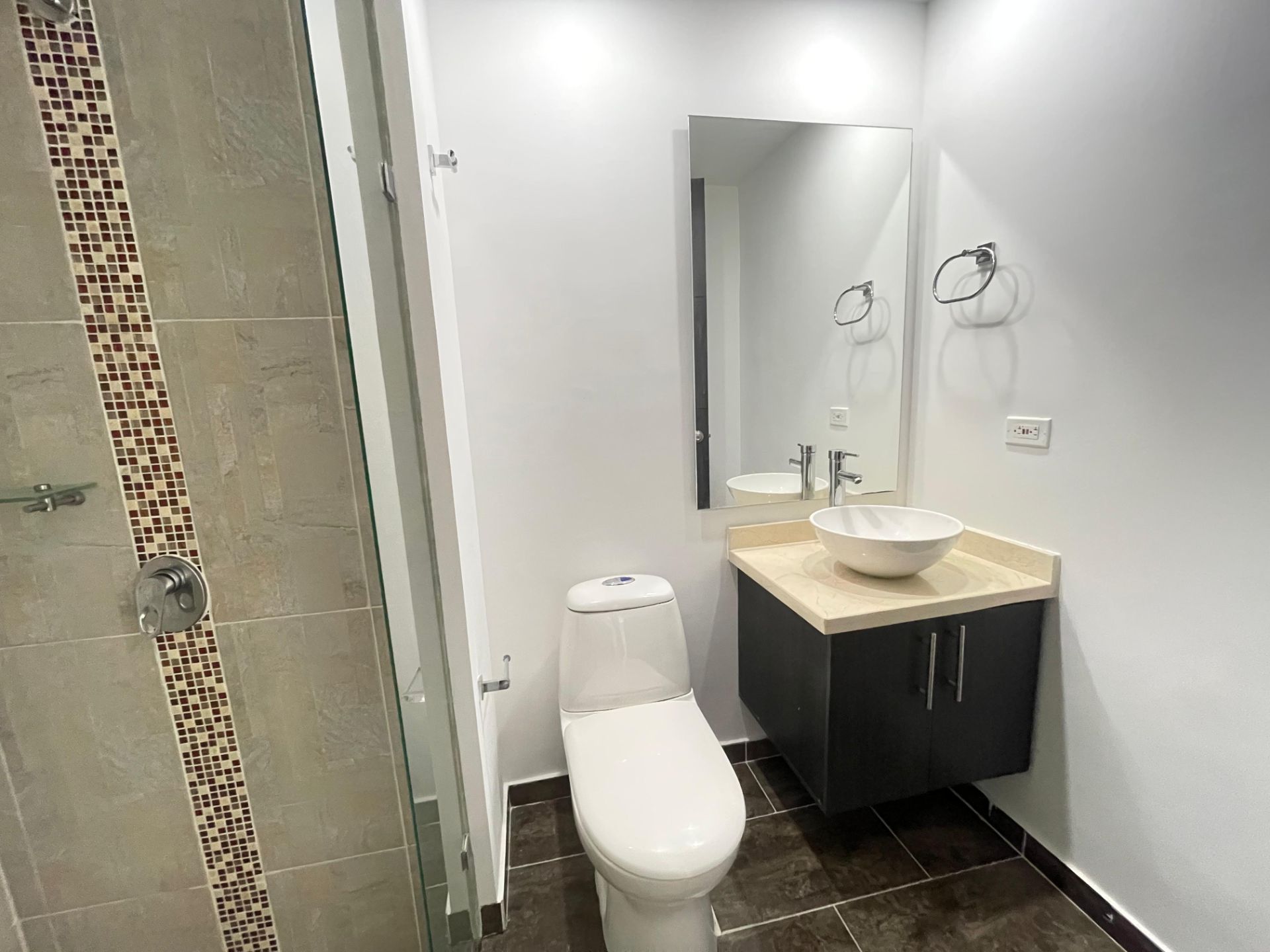 SE VENDE APTO EN COINCA  15..jpeg