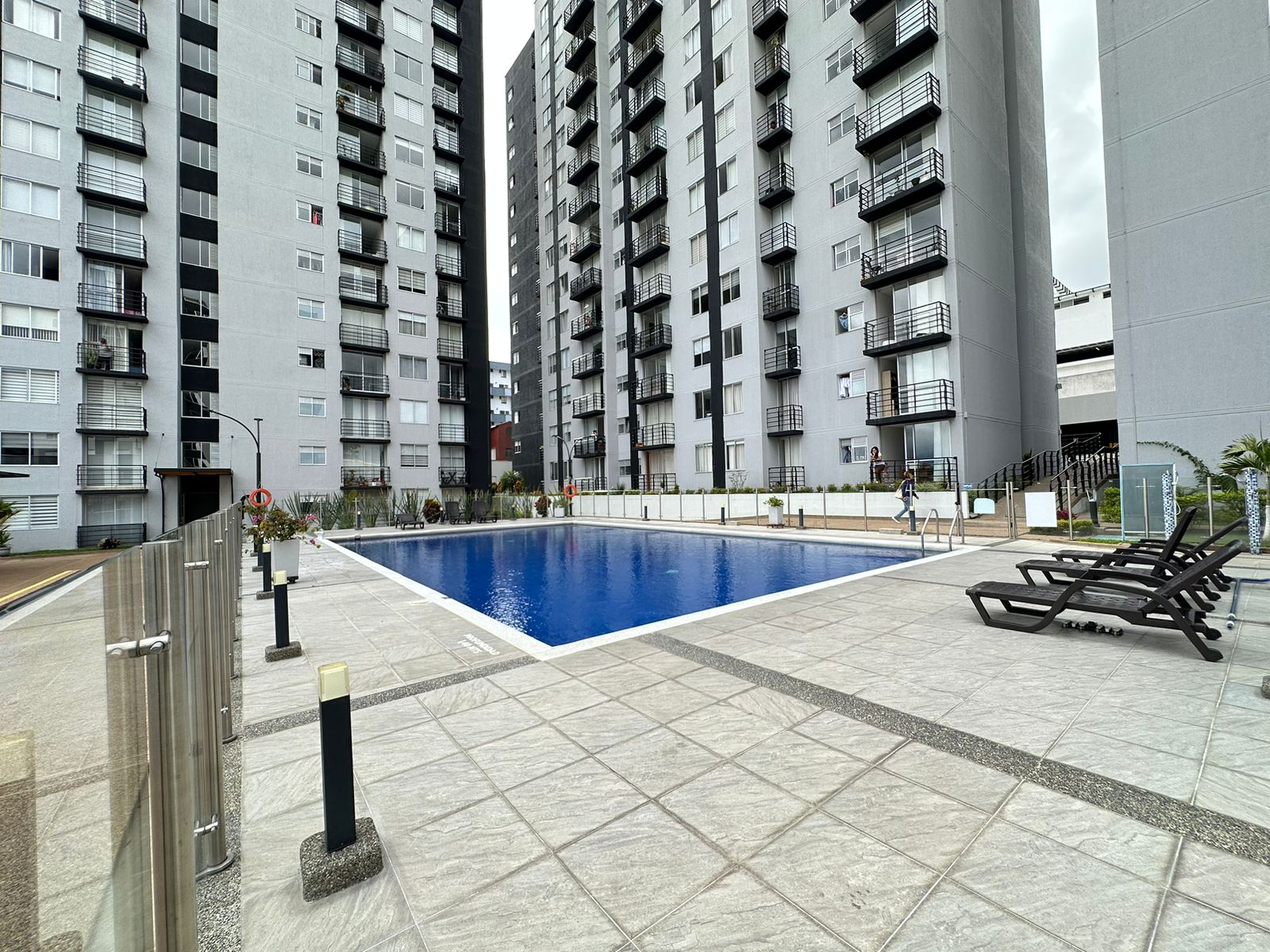 SE VENDE APTO EN COINCA  21..jpeg