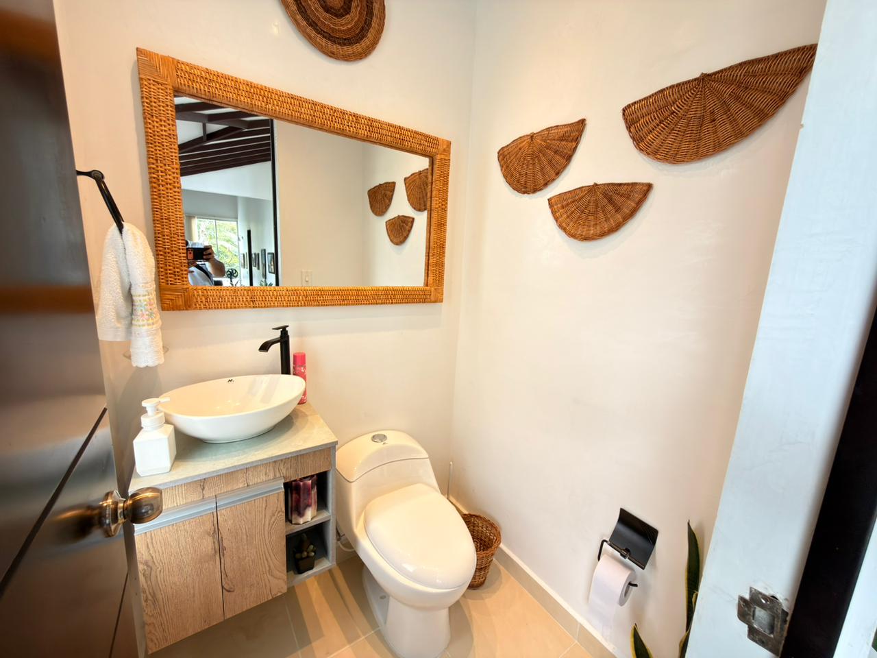 SE VENDE CASA CAMPESTRE EN EL CAIMO  9..jpeg