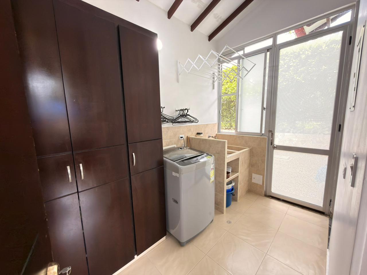 SE VENDE CASA CAMPESTRE EN EL CAIMO  10..jpeg