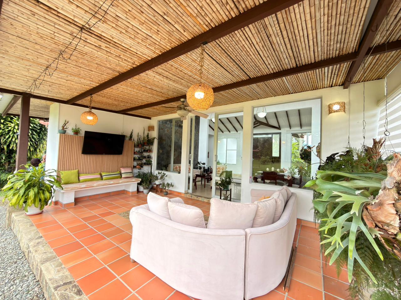 SE VENDE CASA CAMPESTRE EN EL CAIMO  24..jpeg