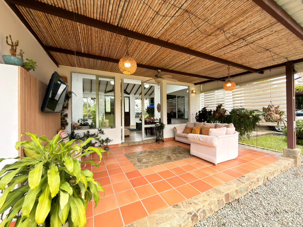 SE VENDE CASA CAMPESTRE EN EL CAIMO  25..jpeg