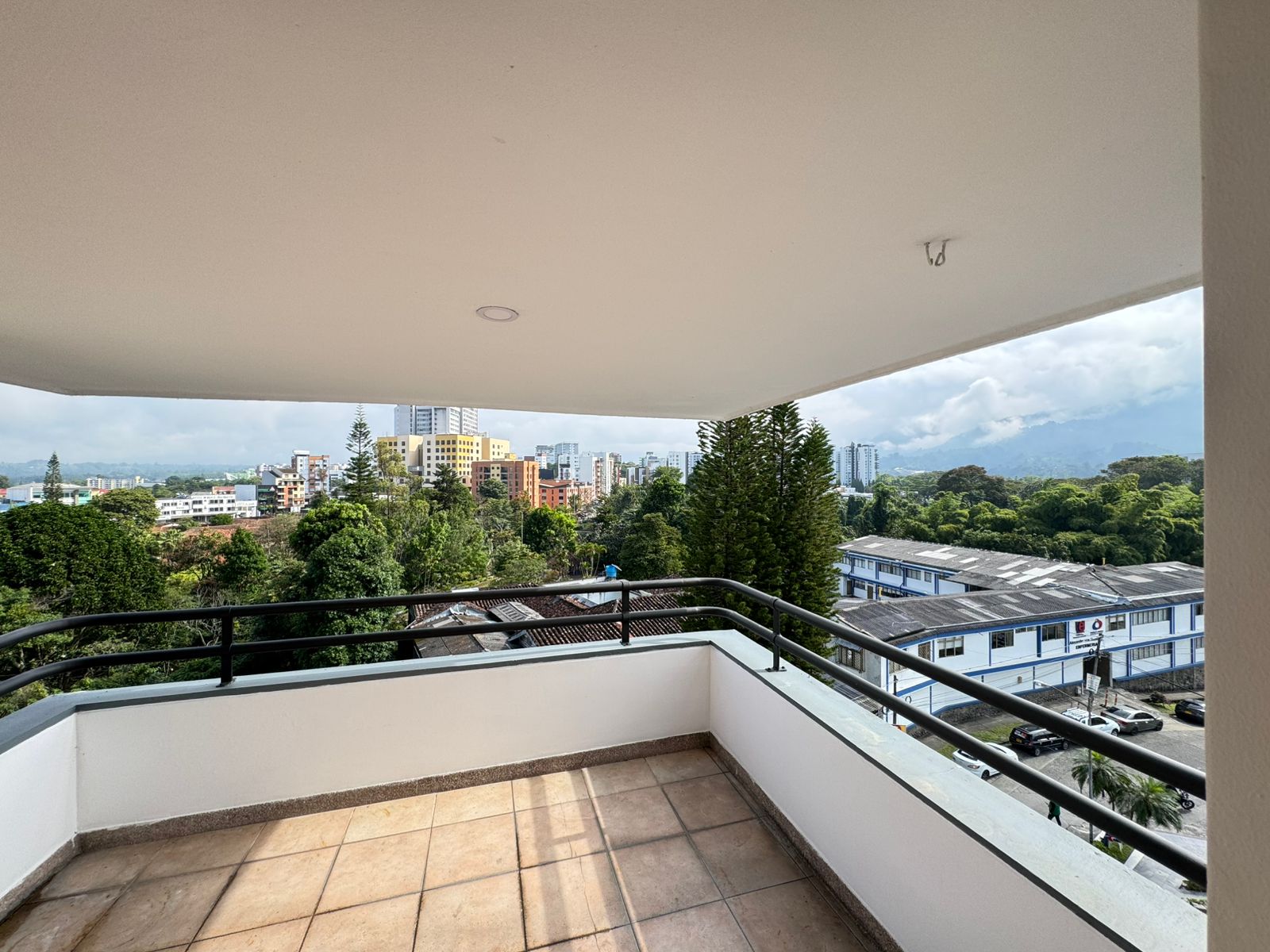 SE VENDE APARTAMENTO EN FUNDADORES  5..jpeg