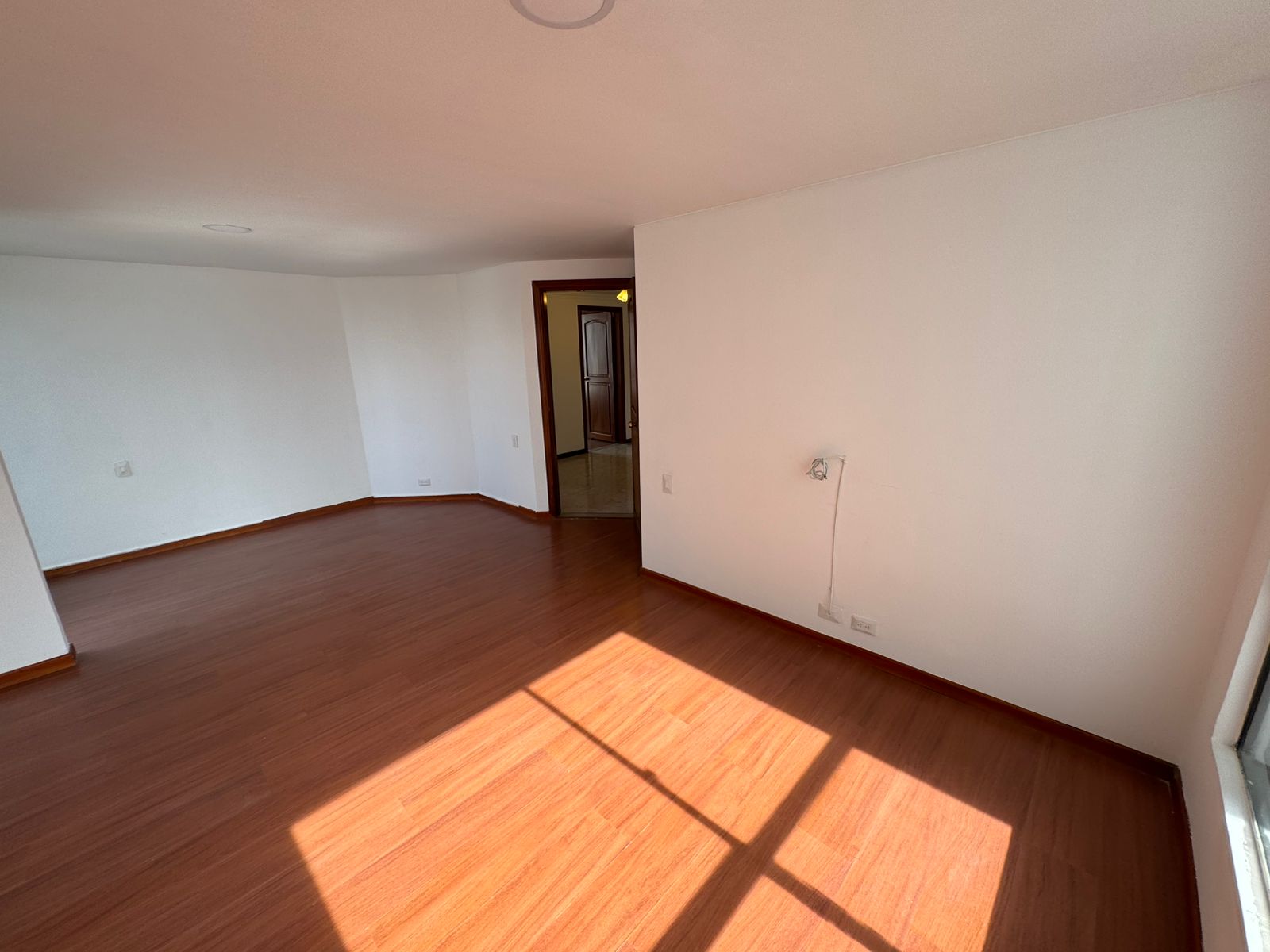 SE VENDE APARTAMENTO EN FUNDADORES  23..jpeg