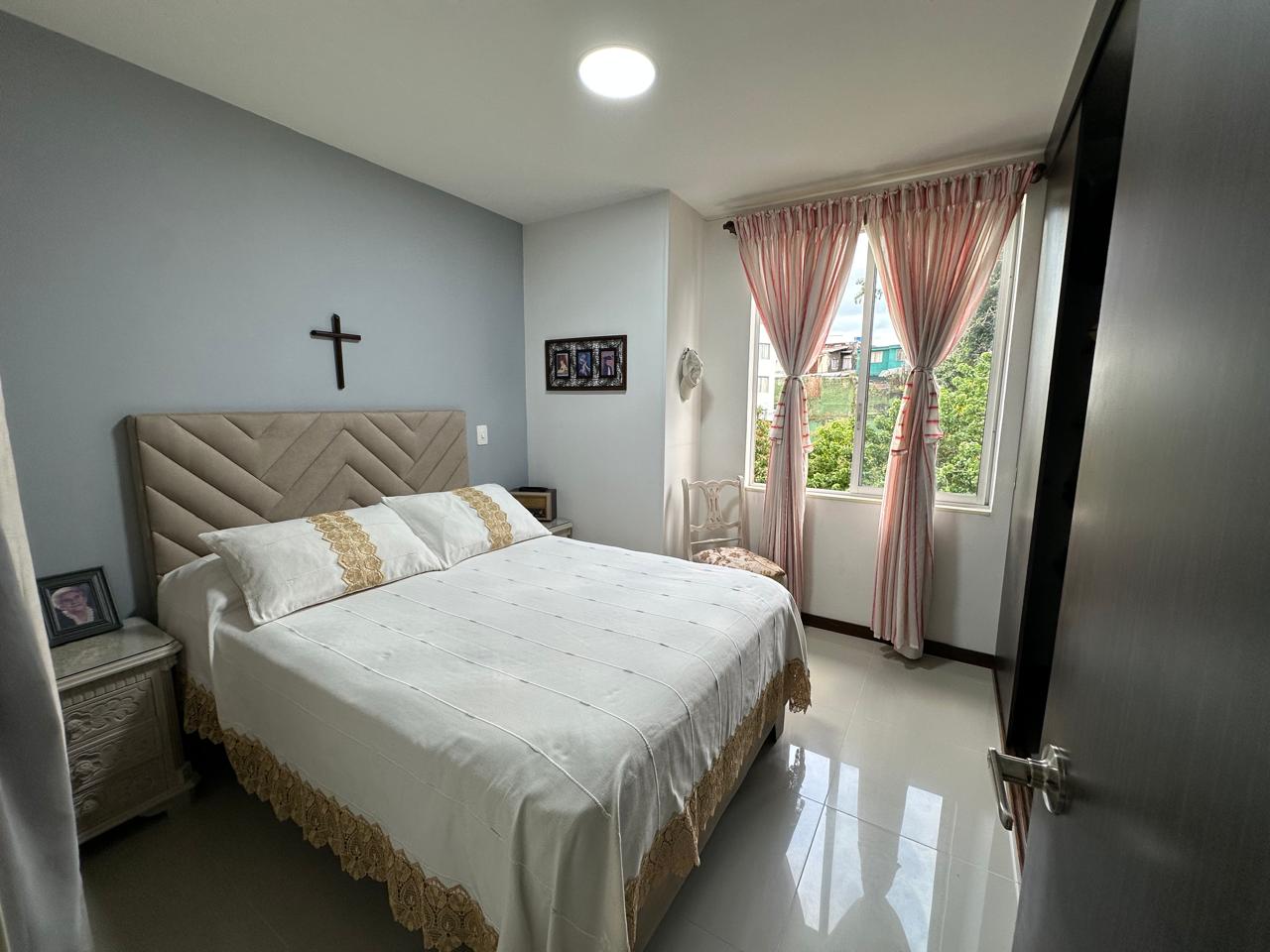 SE VENDE APARTAMENTO  20..jpeg