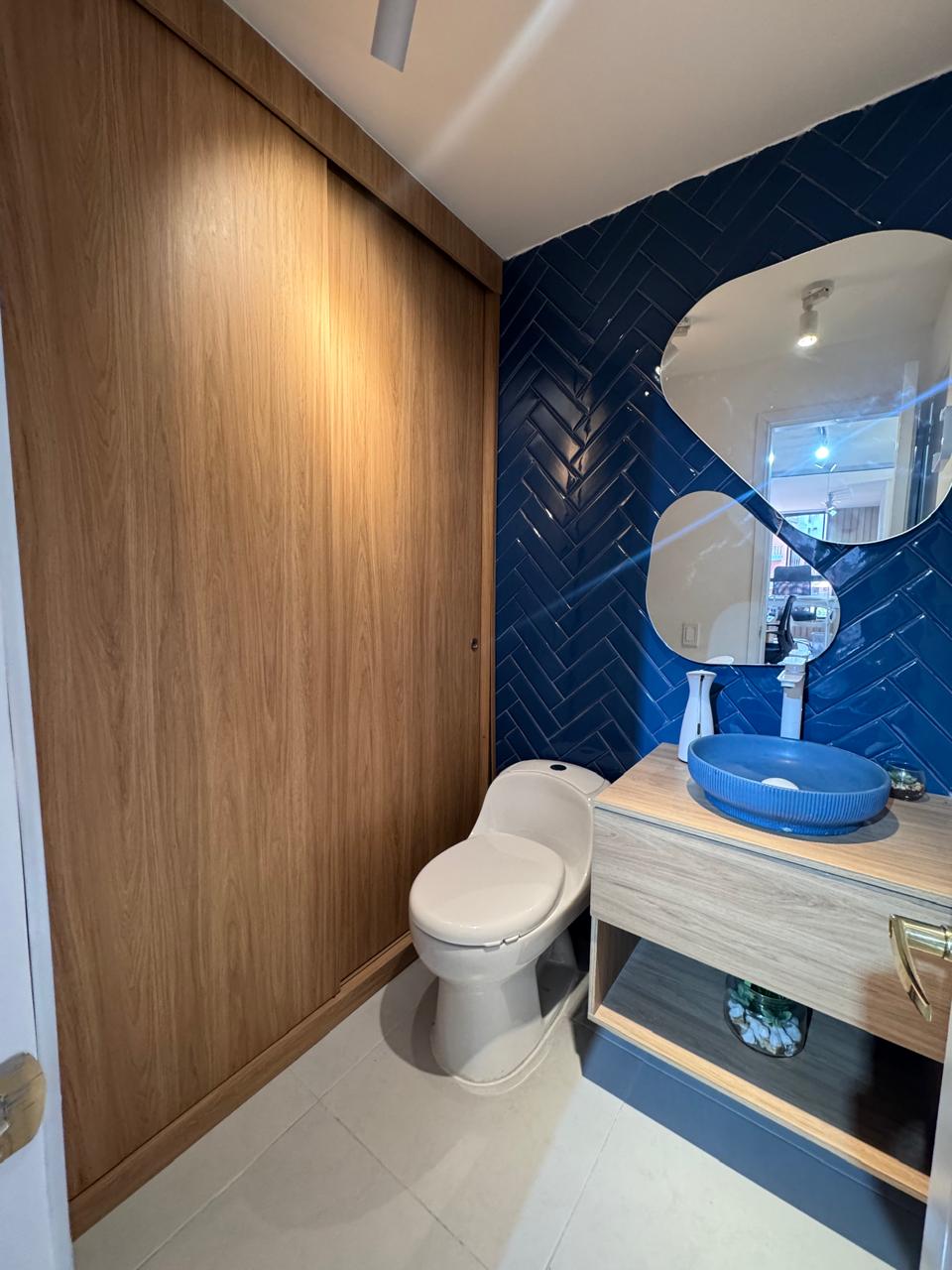 SE VENDE OFICINA  6..jpeg