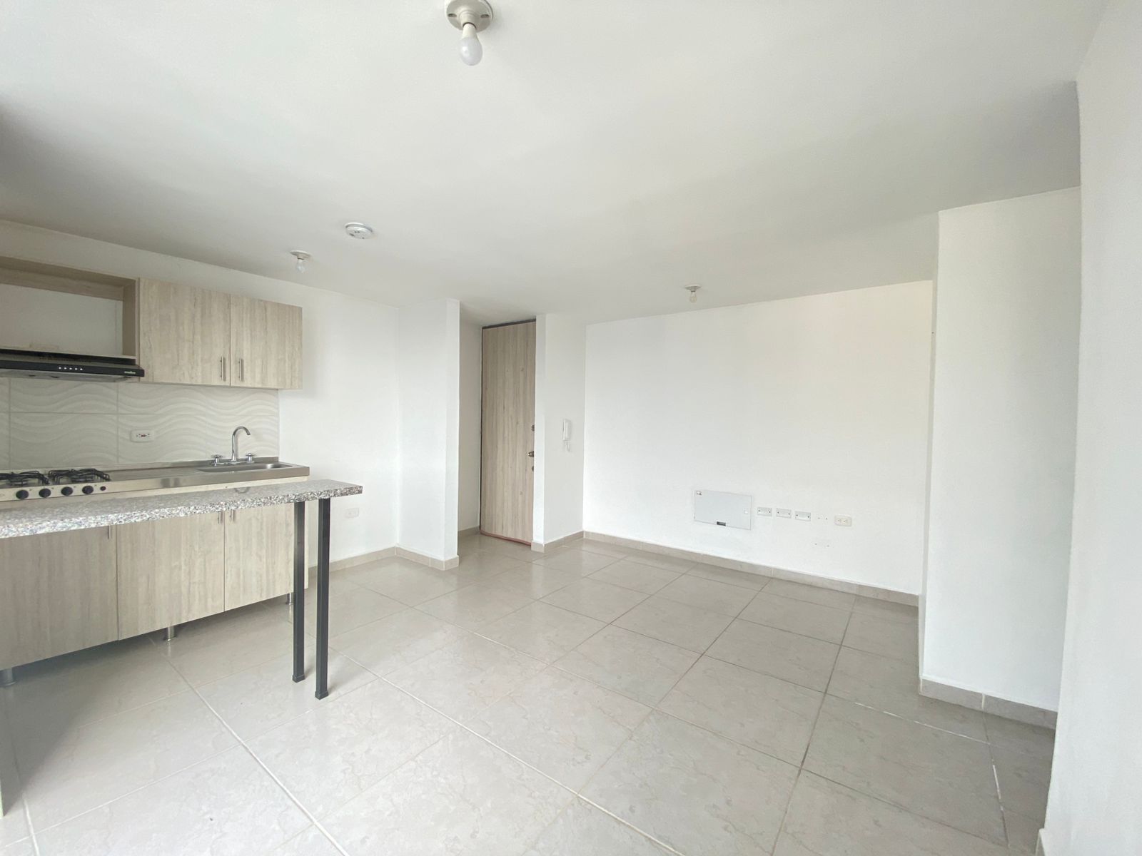 SE ARRIENDA APARTAMENTO EN BOSQUES DE PINARES  3..jpeg