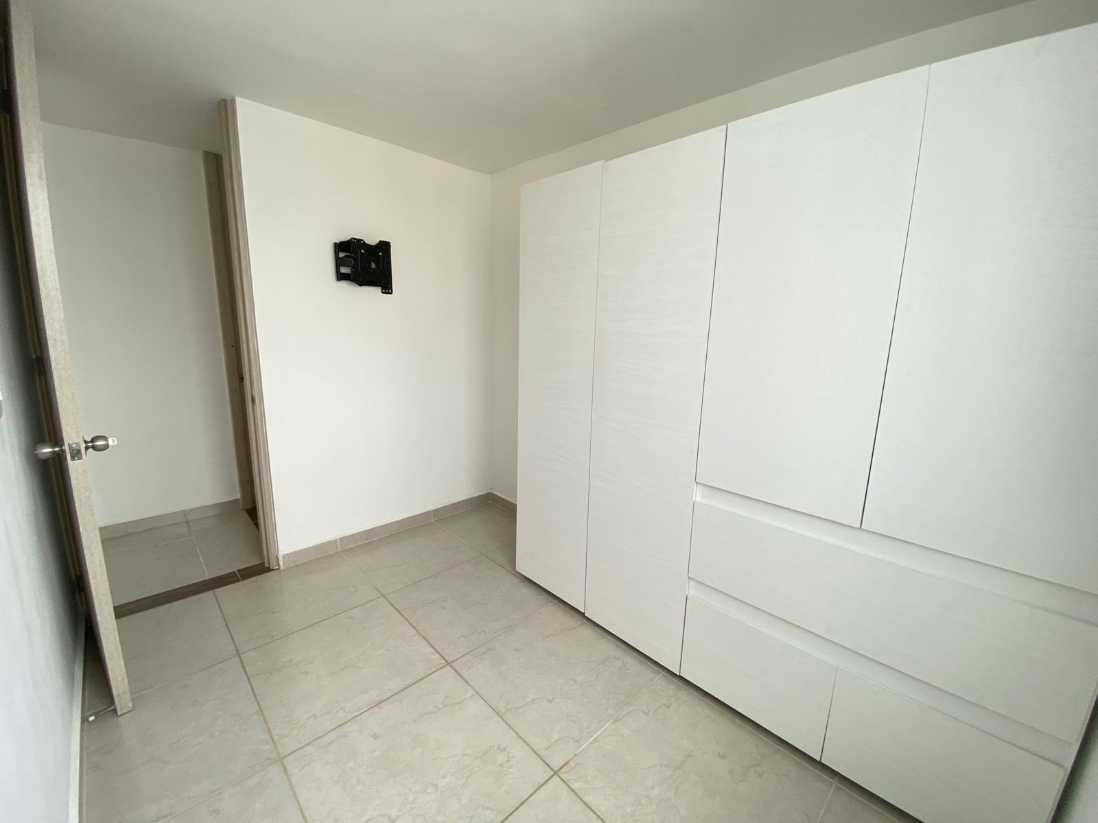 SE ARRIENDA APARTAMENTO EN BOSQUES DE PINARES  12..jpeg