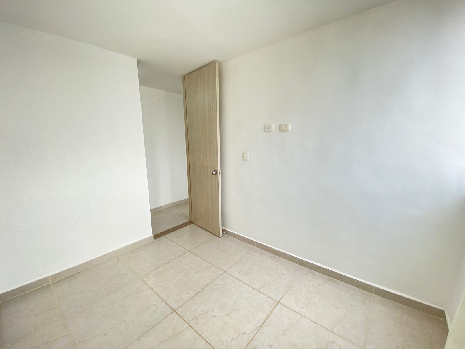 SE ARRIENDA APARTAMENTO EN BOSQUES DE PINARES  14..jpeg