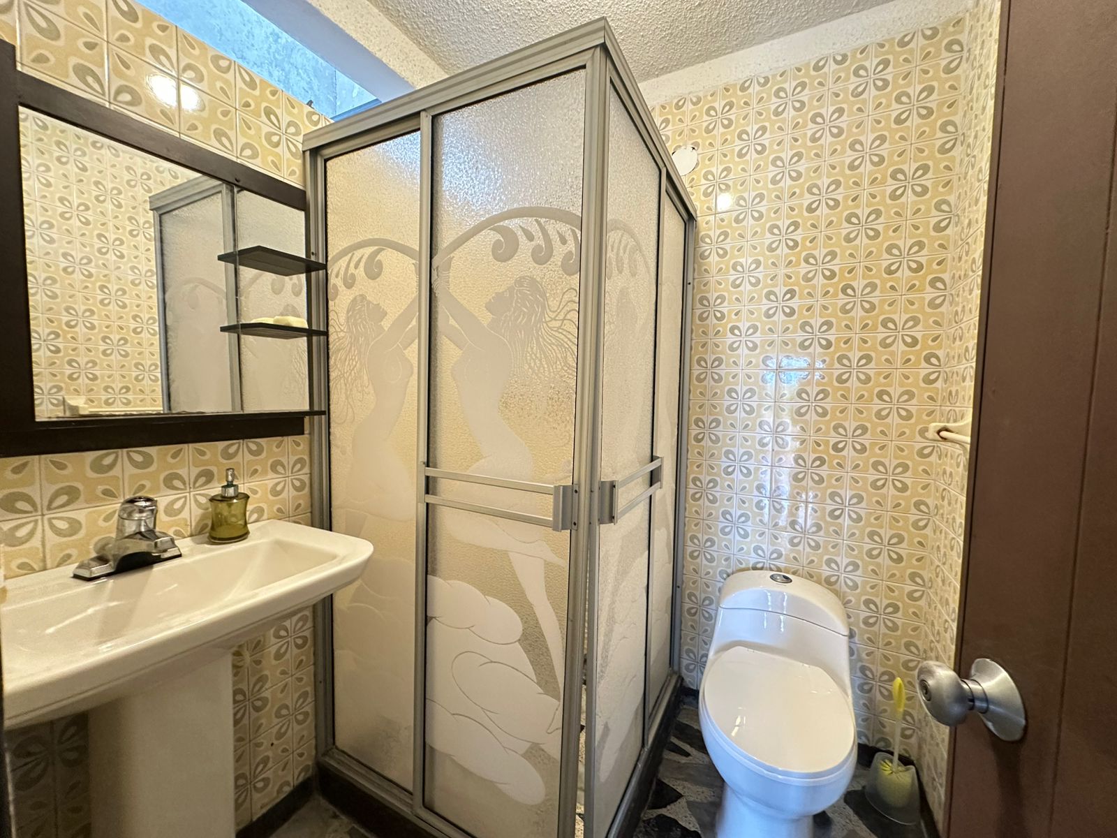 SE VENDE CASA EN ABORIGENES  20..jpeg