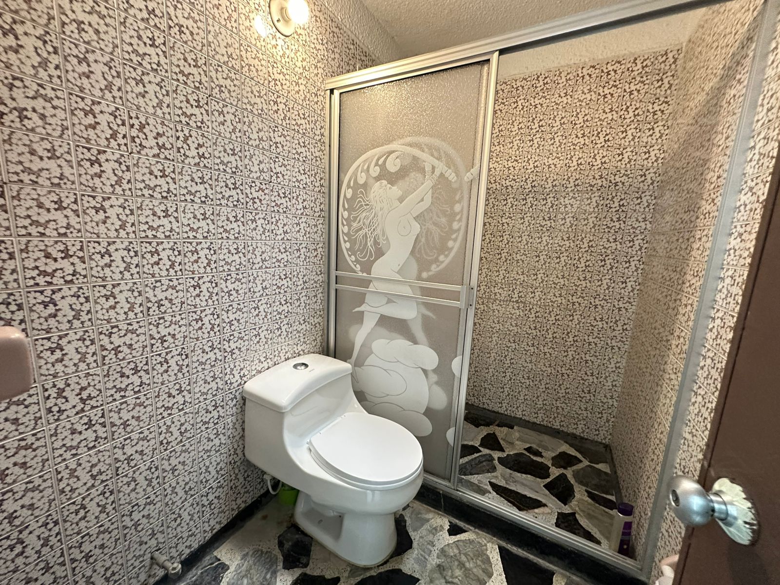 SE VENDE CASA EN ABORIGENES  24..jpeg