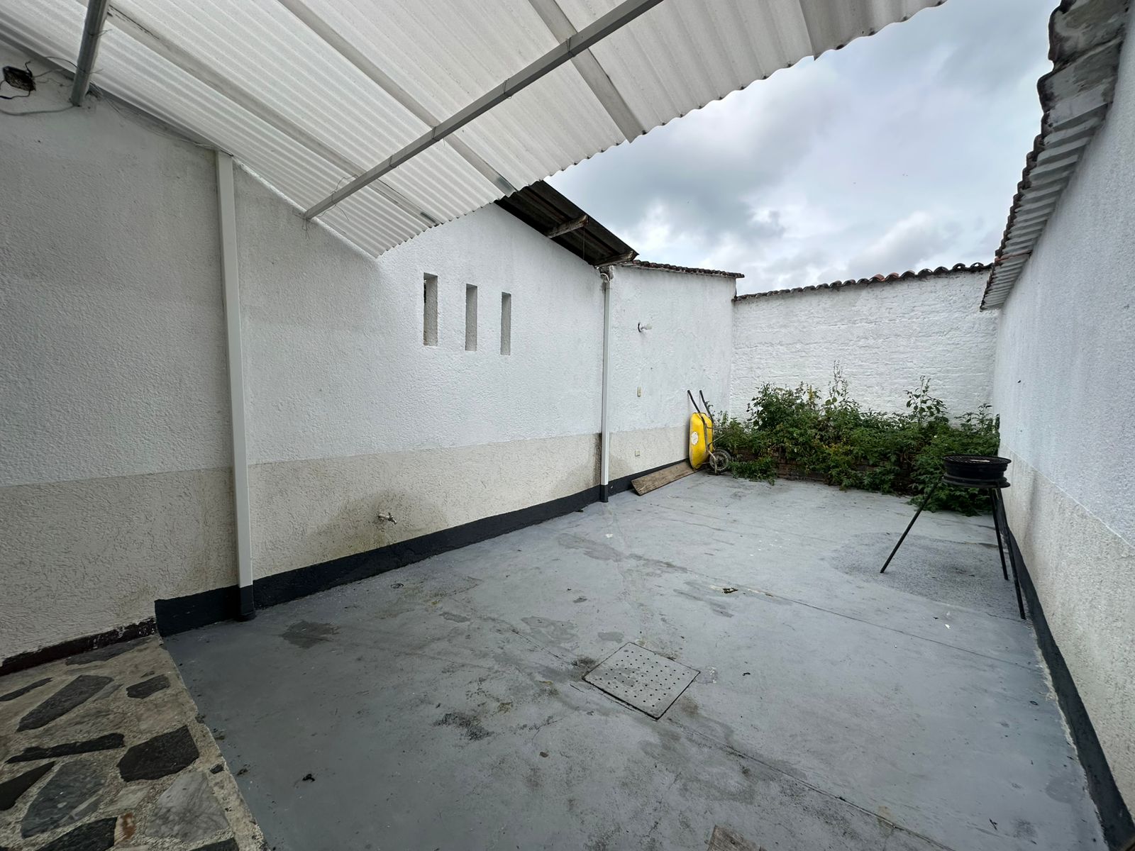 SE VENDE CASA EN ABORIGENES  30..jpeg