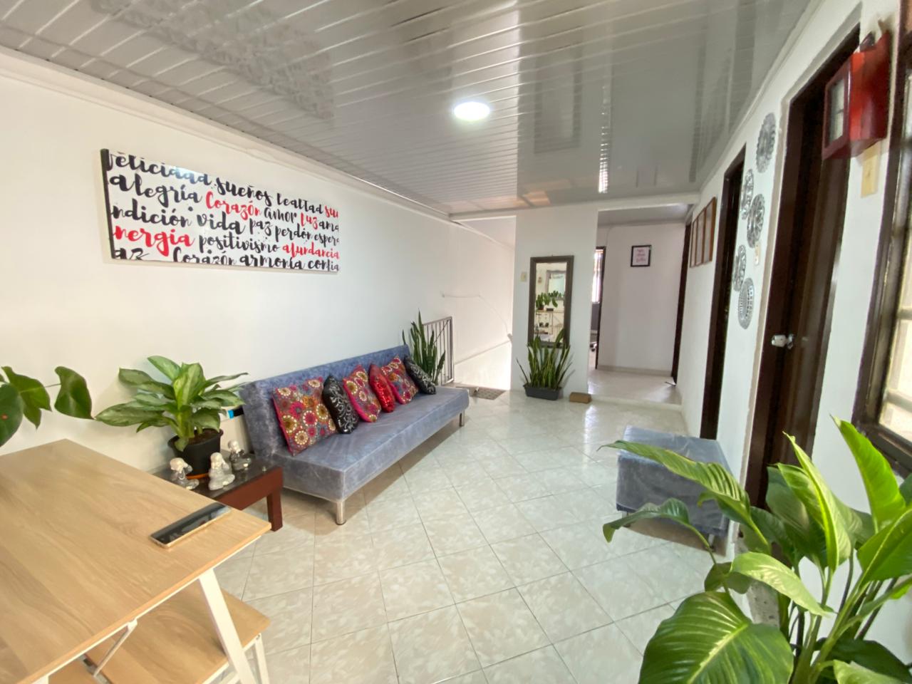 SE VENDE CASA EN CIUDAD DORADA PISO 2  1..jpeg