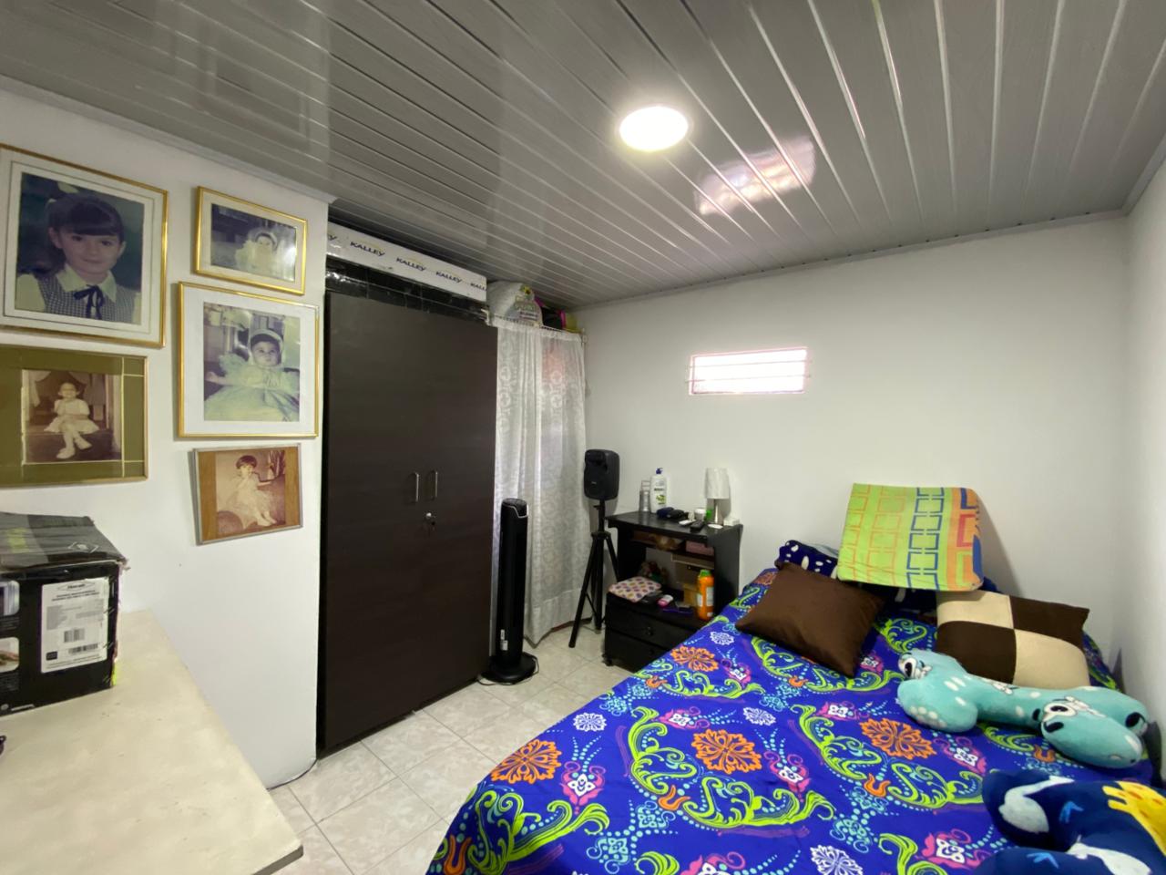 SE VENDE CASA EN CIUDAD DORADA PISO 2  10..jpeg