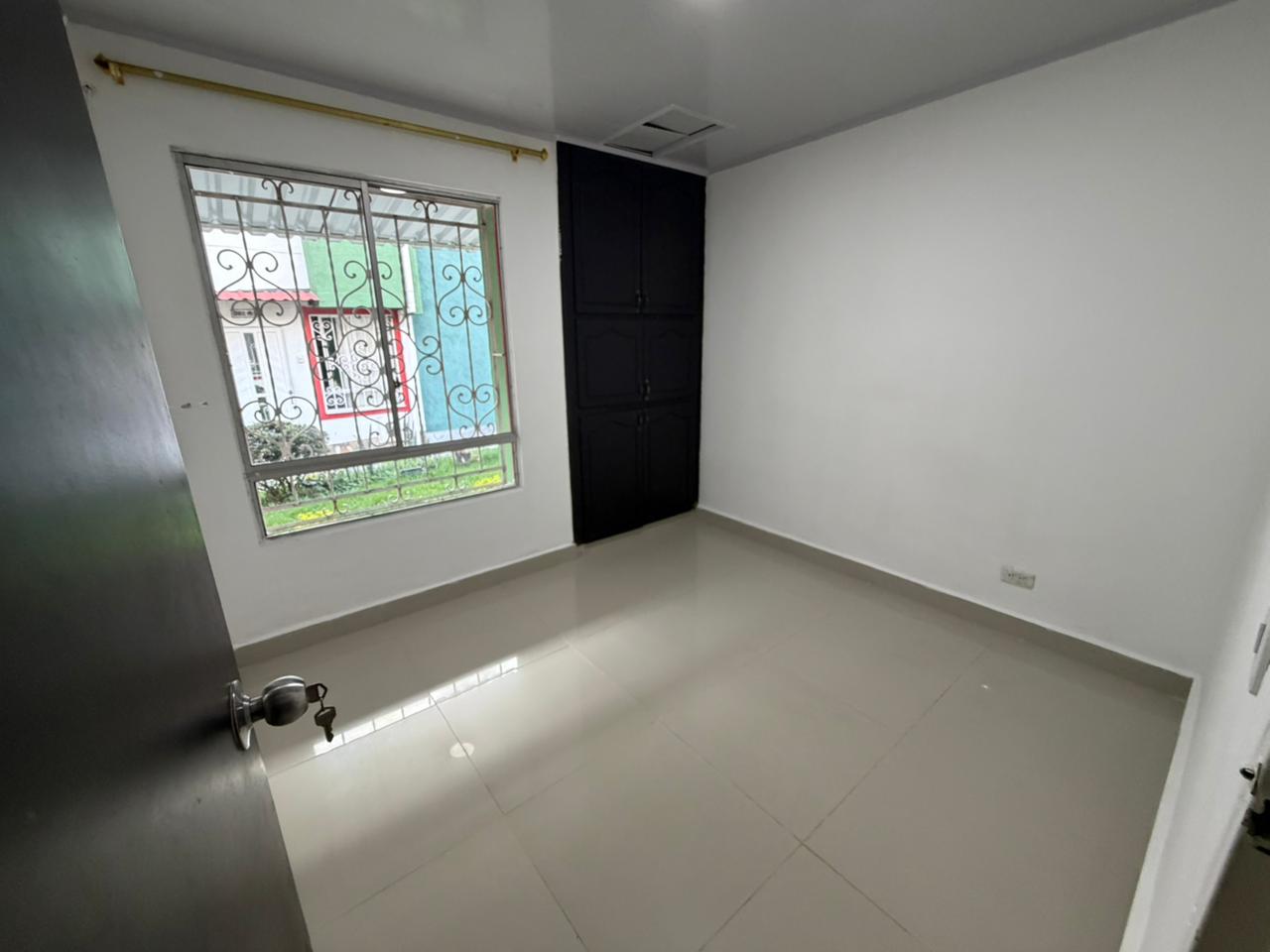 SE VENDE CASA EN LA CENTENARIO - SUR 2..jpeg