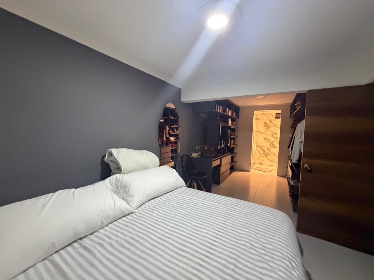 SE VENDE CASA EN LA ALQUERIA 9..jpeg