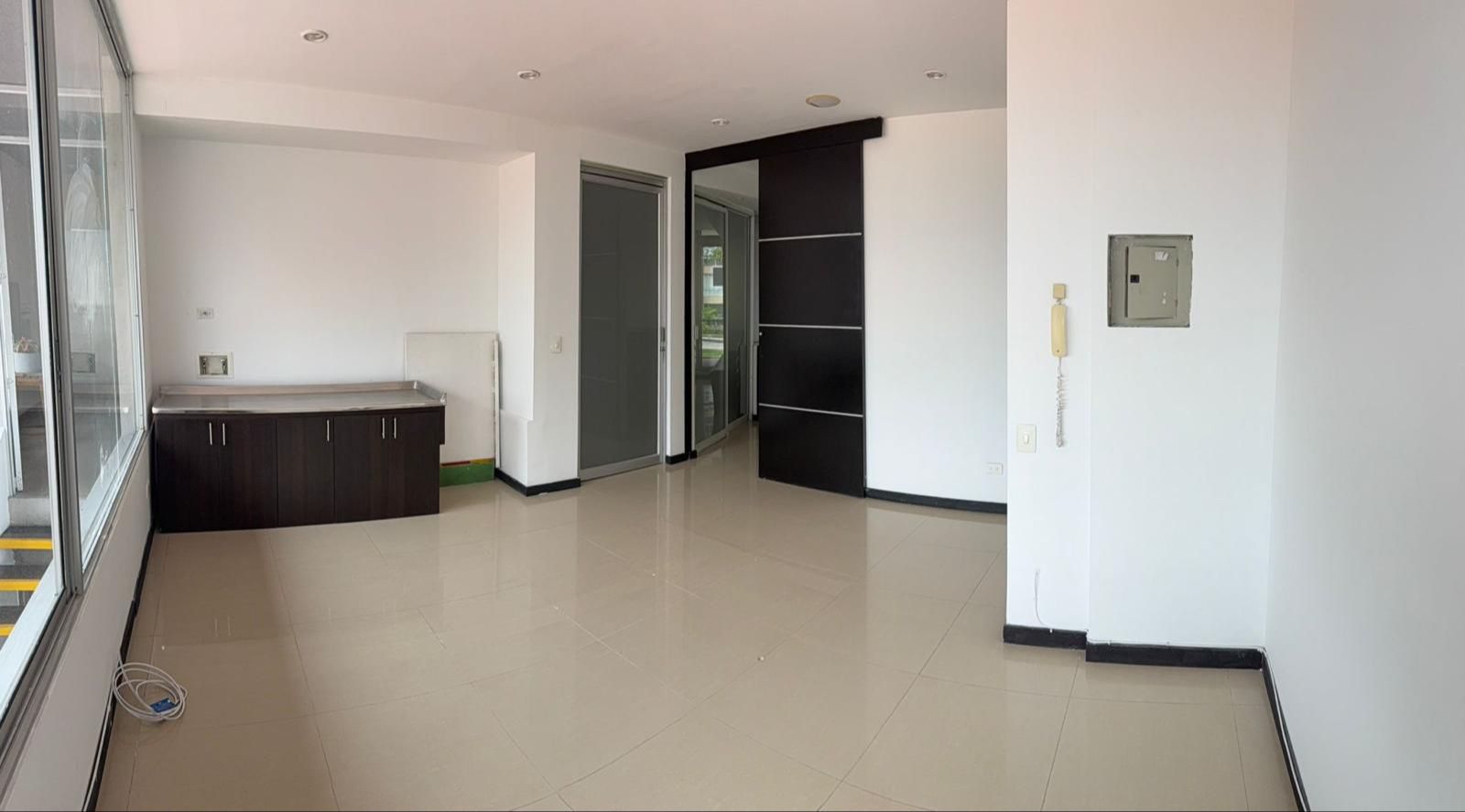 SE VENDE LOCAL EN METROLOFT  5..jpeg