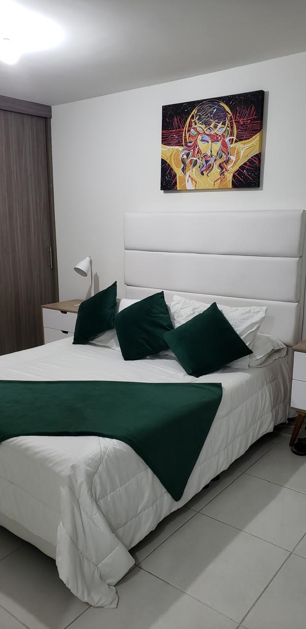 SE VENDE APTO EN EL COLISEO 6..jpeg