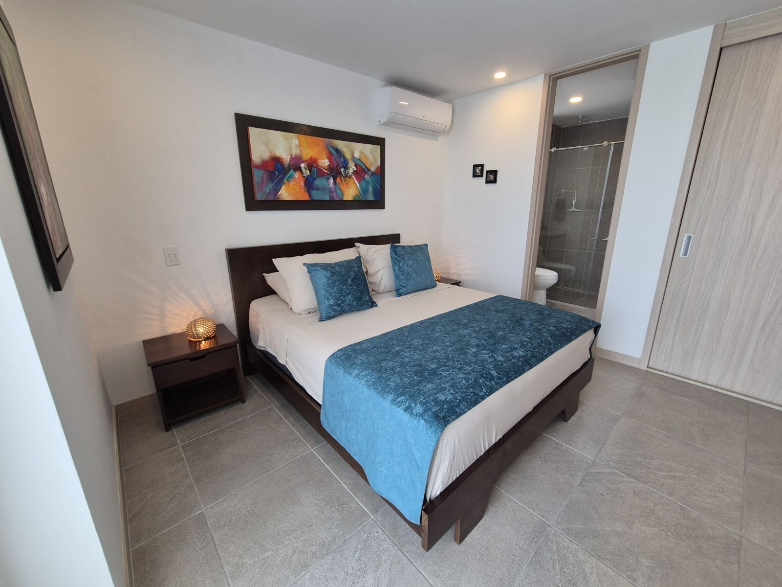 SE VENDE APARTAESTUDIO  13..jpeg