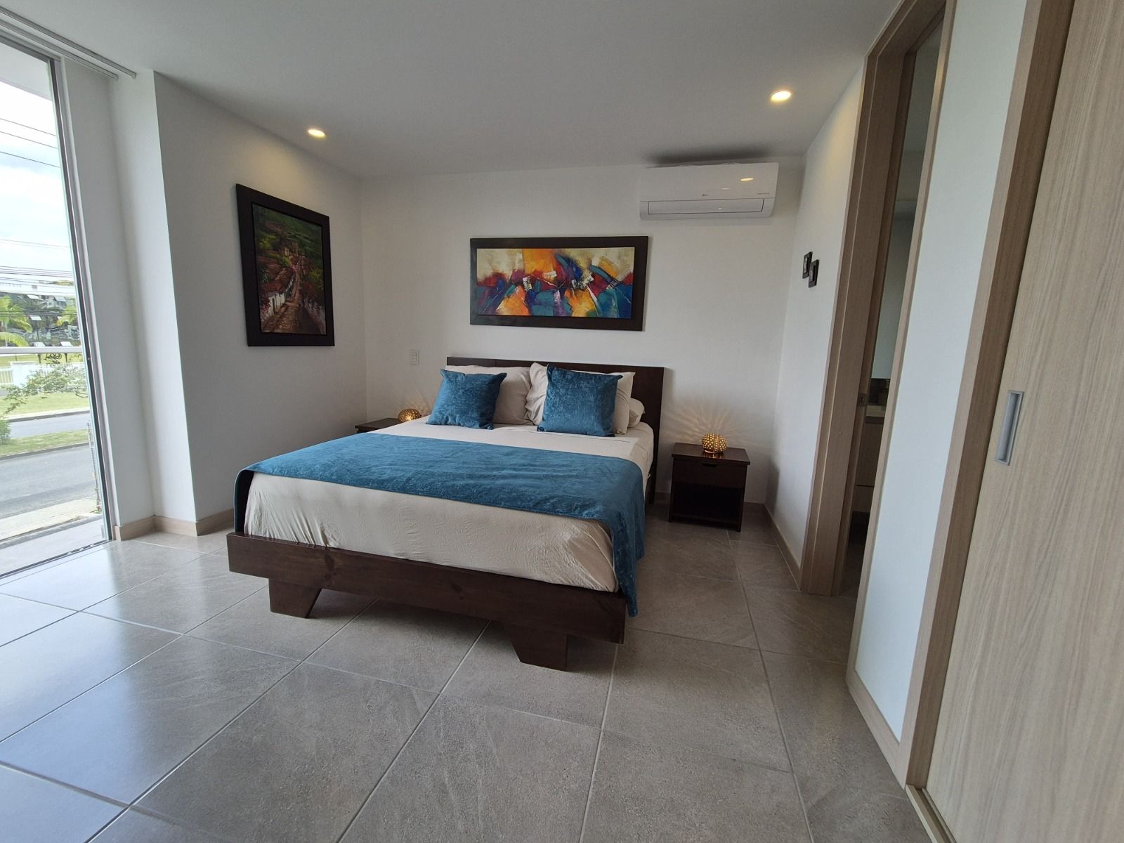 SE VENDE APARTAESTUDIO  14..jpeg