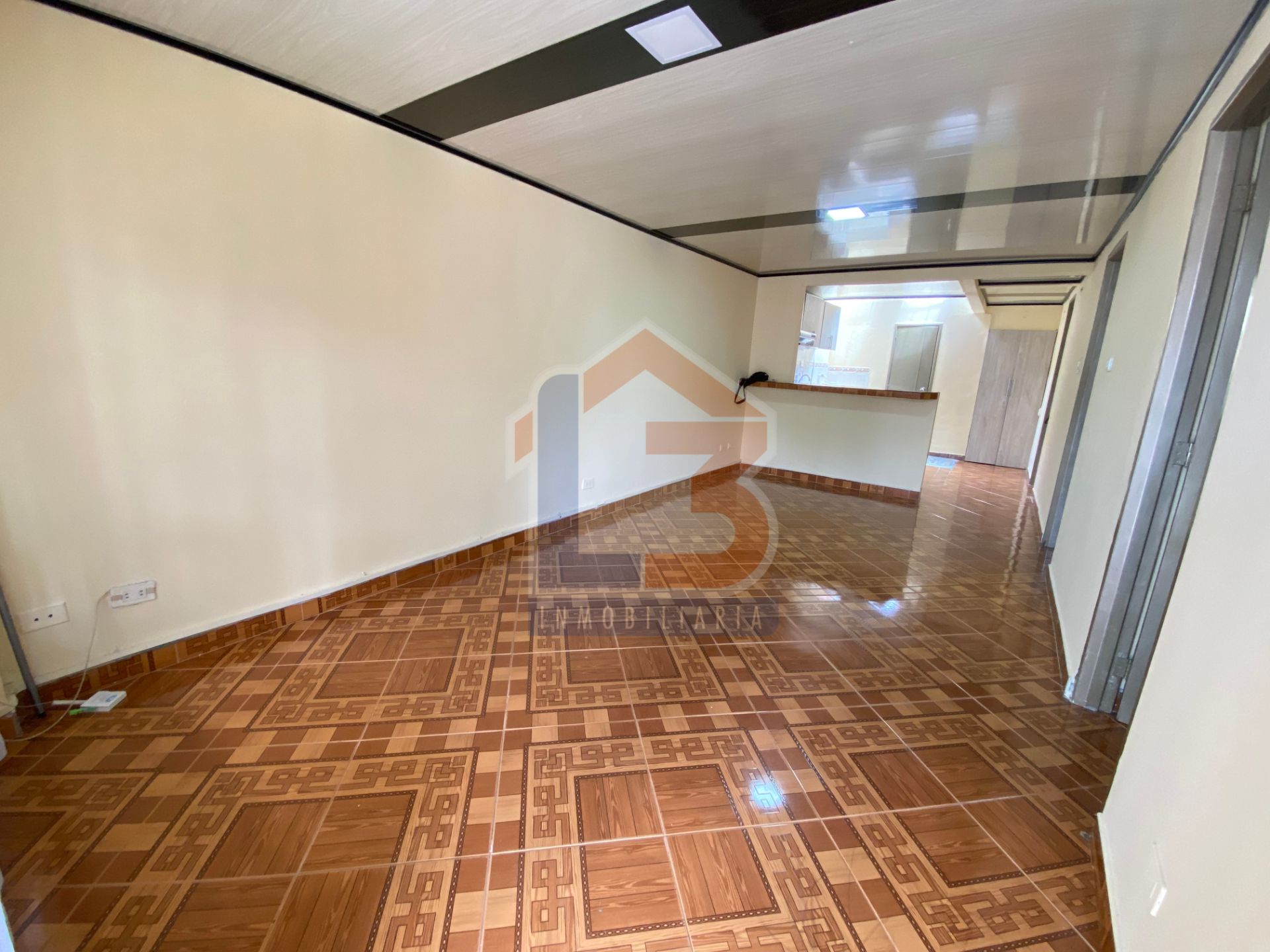 SE VENDE CASA SECTOR LAS AMERICAS 1..jpg