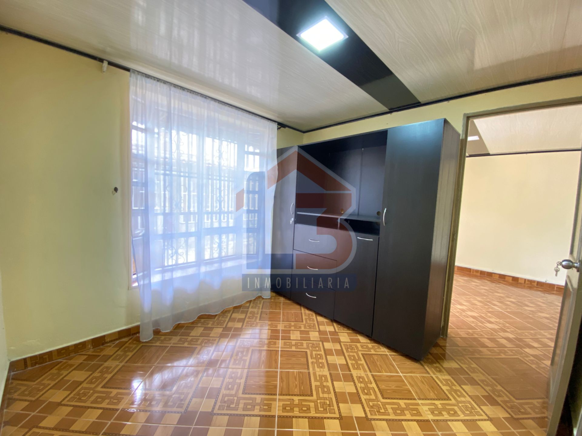 SE VENDE CASA SECTOR LAS AMERICAS 22..jpg