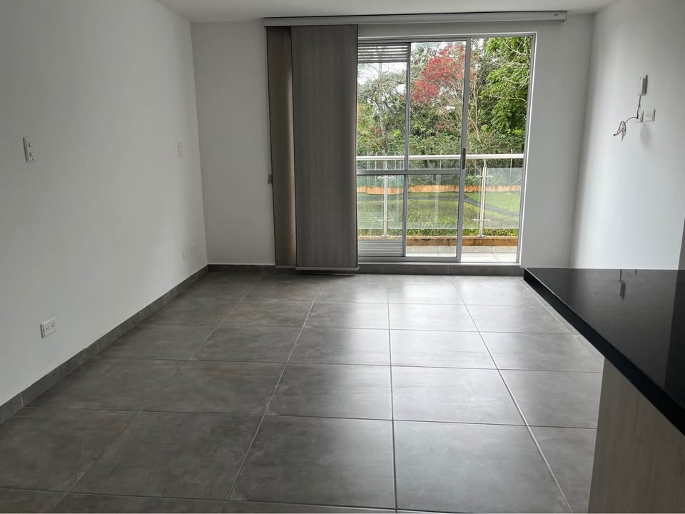 SE VENDE APARTAESTUDIO EN AV. CENTENARIO 2..jpg