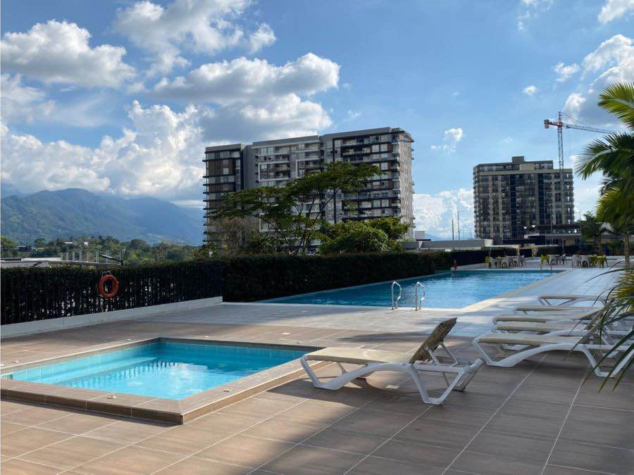 SE VENDE APARTAESTUDIO EN AV. CENTENARIO 9..jpg