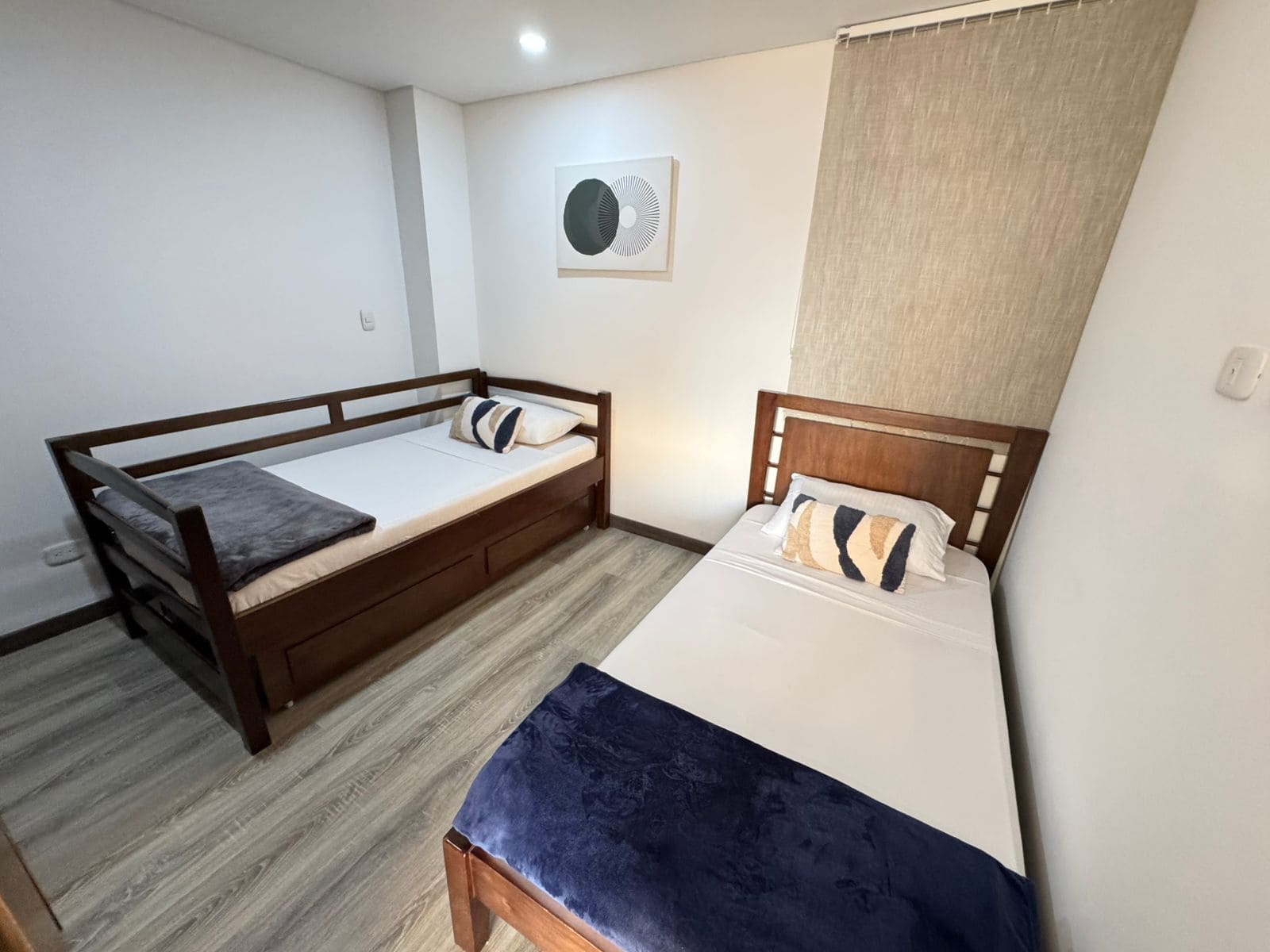 9. LINDO APARTAMENTO AMOBLADO SECTOR FUNDADORES ALQUILER POR NOCHES (11).jpg