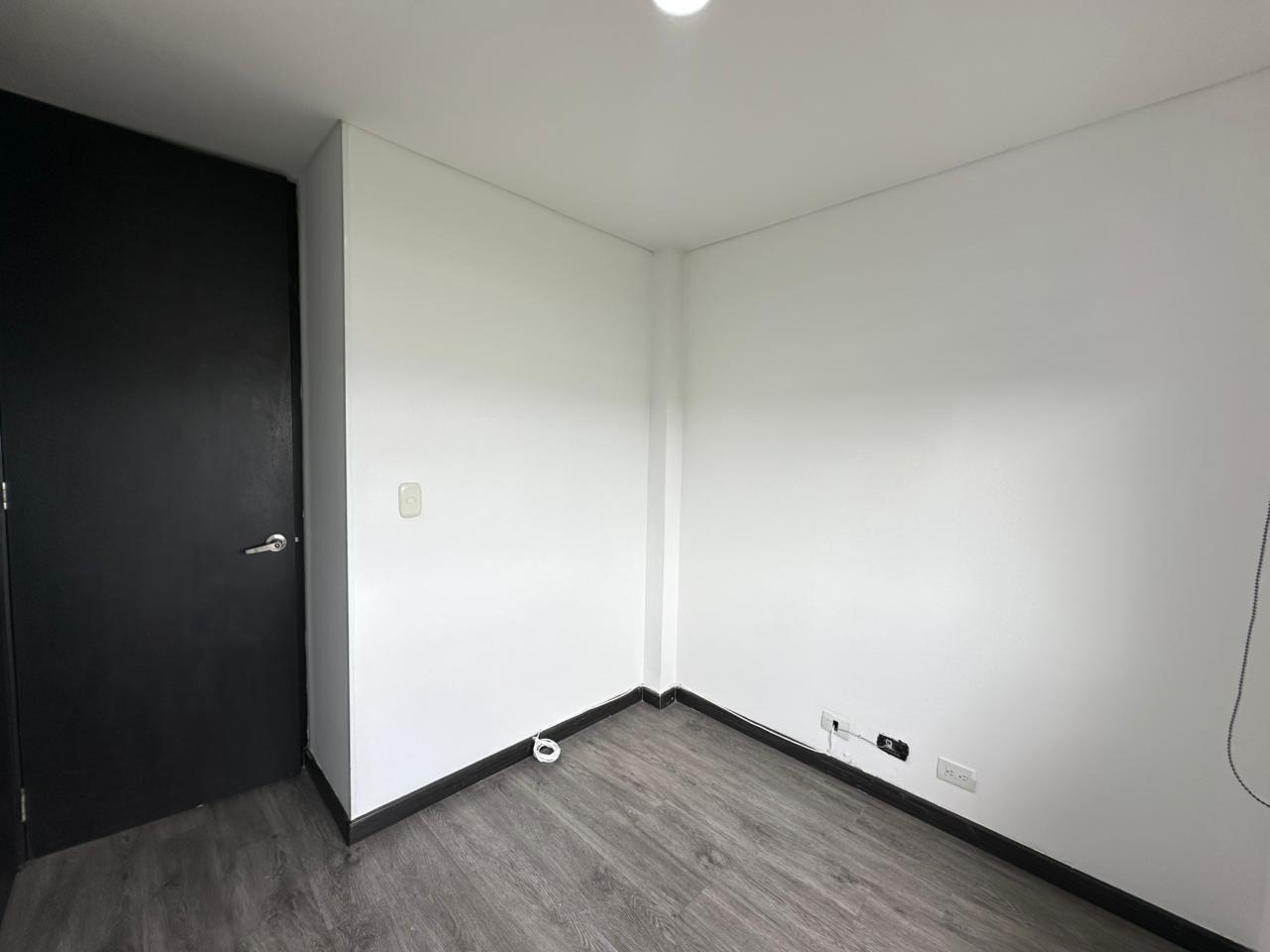 SE VENDE APTO EN LA AV. 19 NORTE  16..jpeg