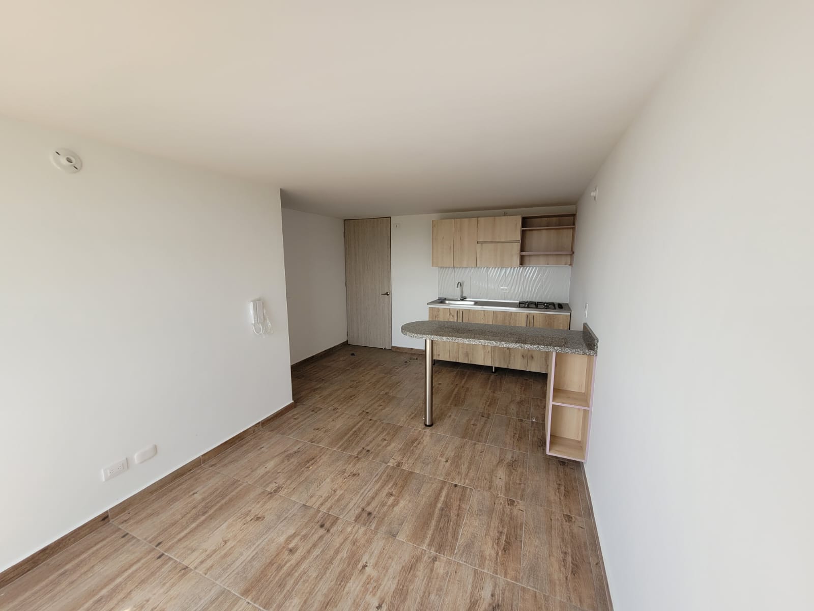 SE VENDE APARTAMENTO EN PUERTO ESPEJO 1..jpeg