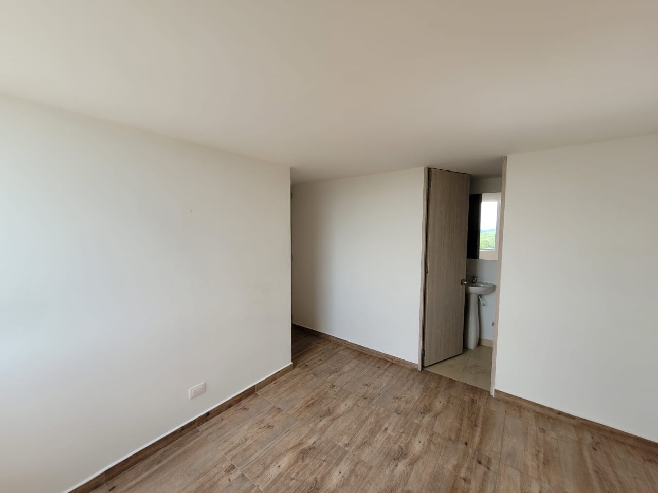 SE VENDE APTO EN PUERTO ESPEJO 8..jpeg