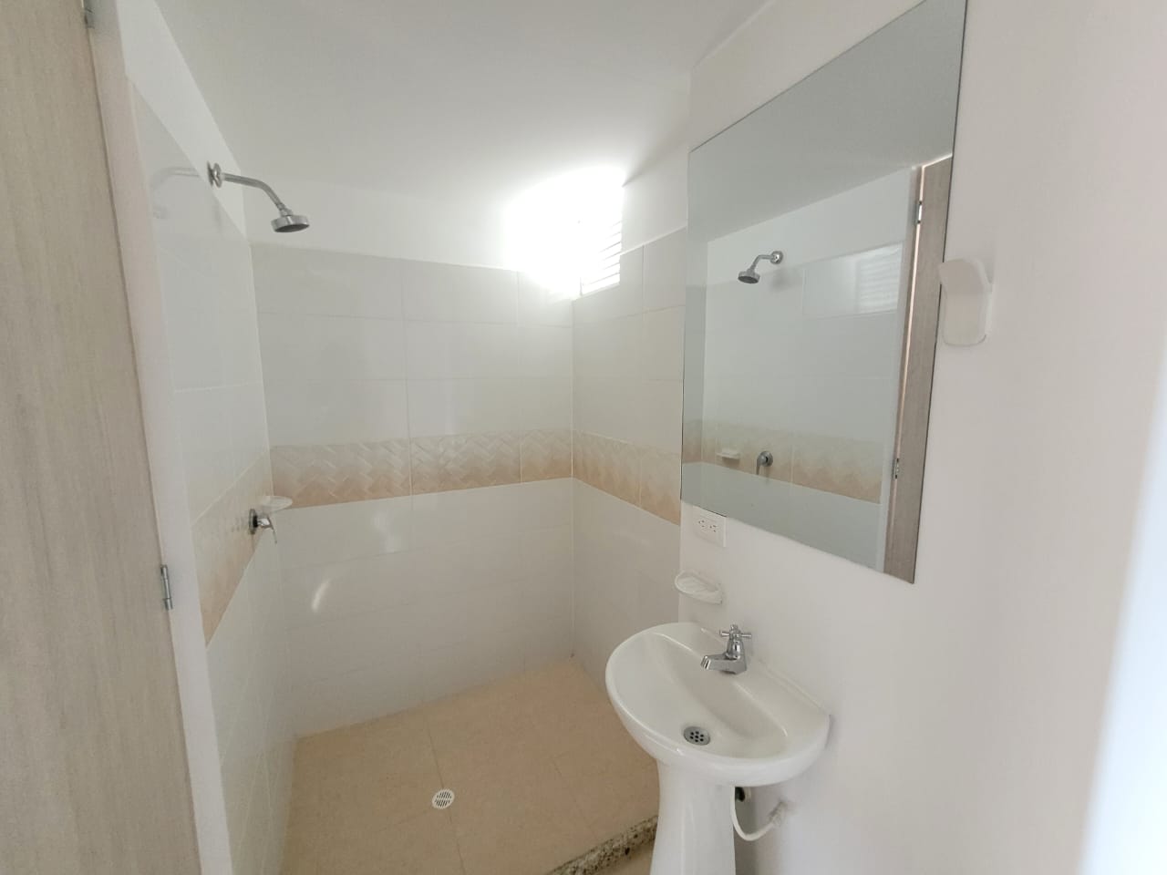 SE VENDE APTO EN PUERTO ESPEJO 15..jpeg