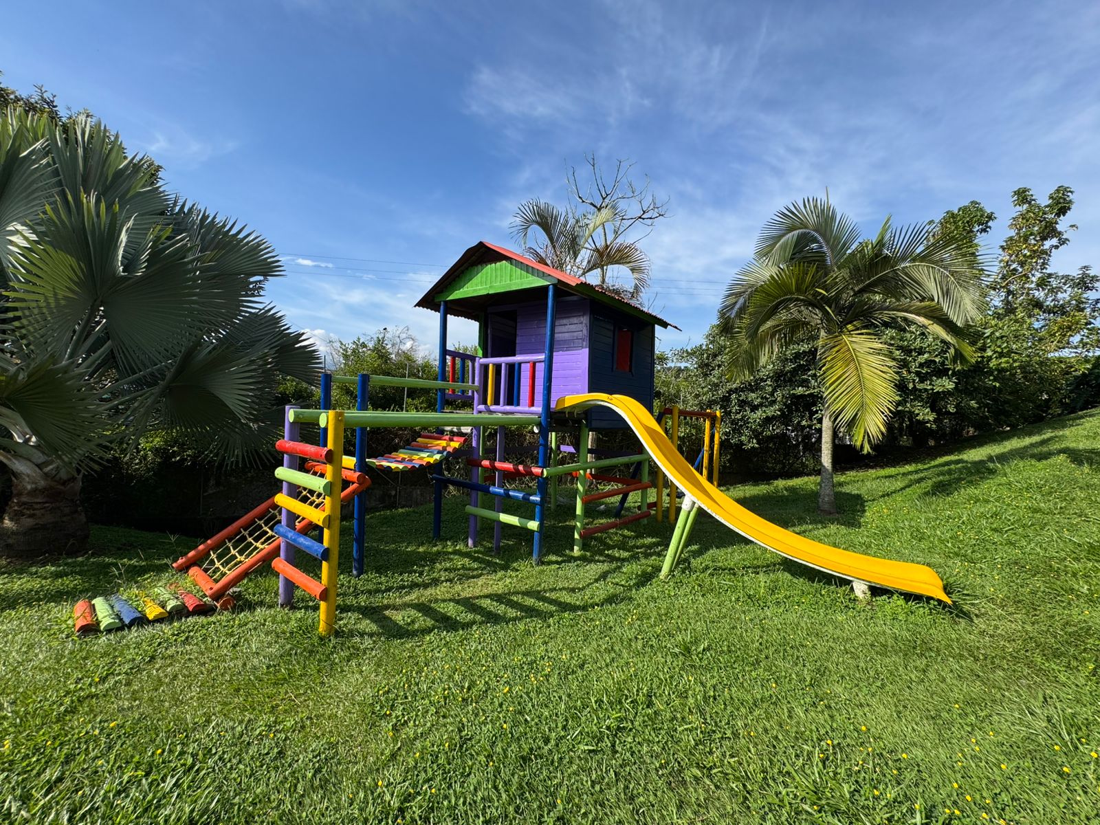 SE VENDE APARTASOL EN LA TEBAIDA  32..jpeg