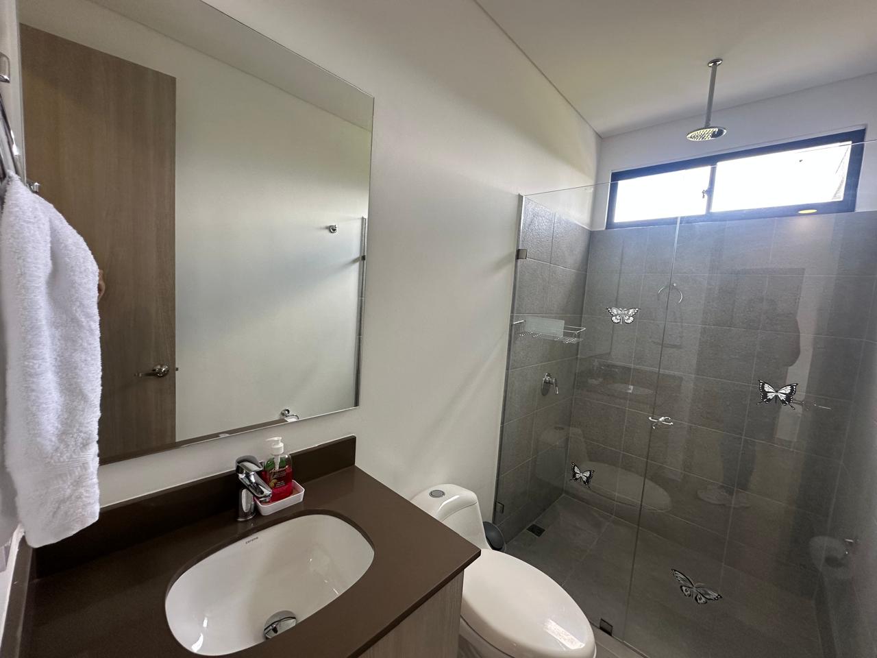 HERMOSO APARTAMENTO EN EL CAIMO  (228).jpeg