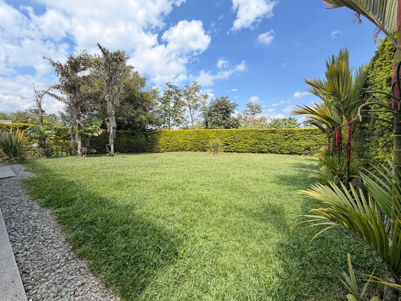 SE VENDE CASA CAMPESTRE EN CALARCÁ  12..jpeg