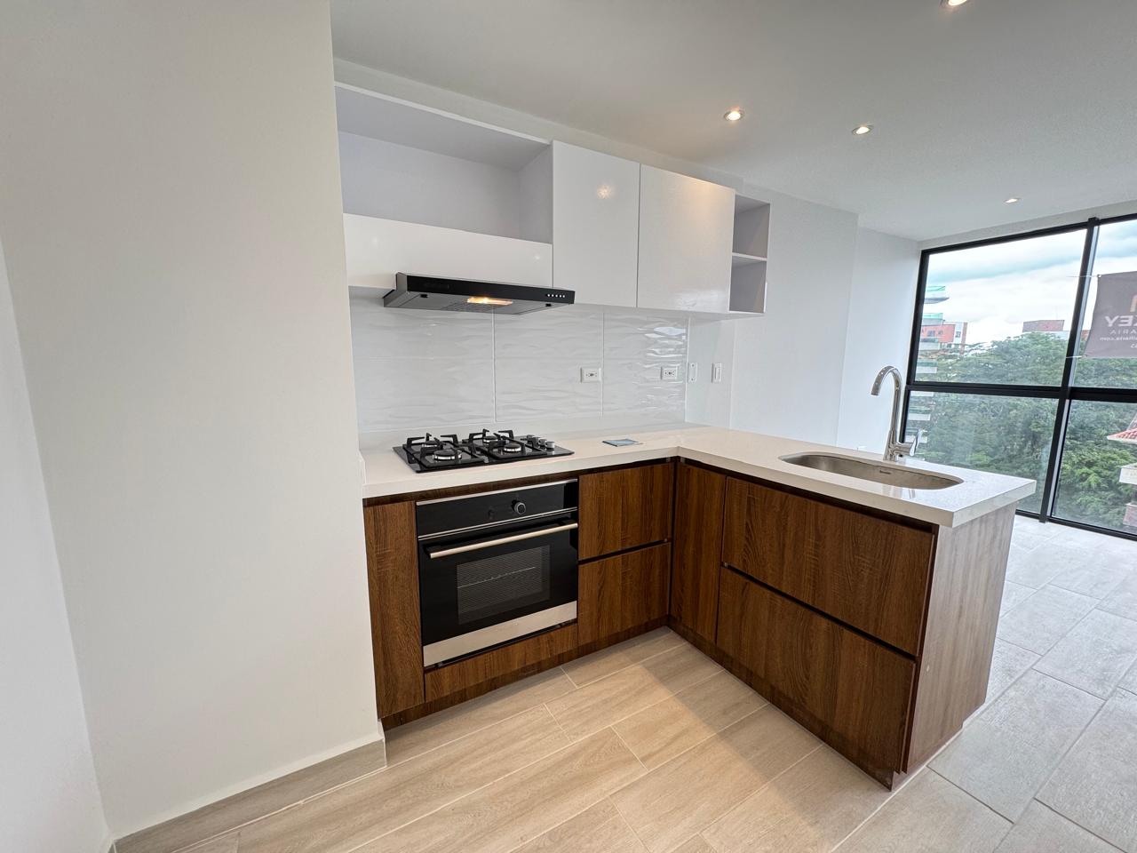 SE VENDE APARTAMENTO EN LA CASTELLANA  5..jpeg