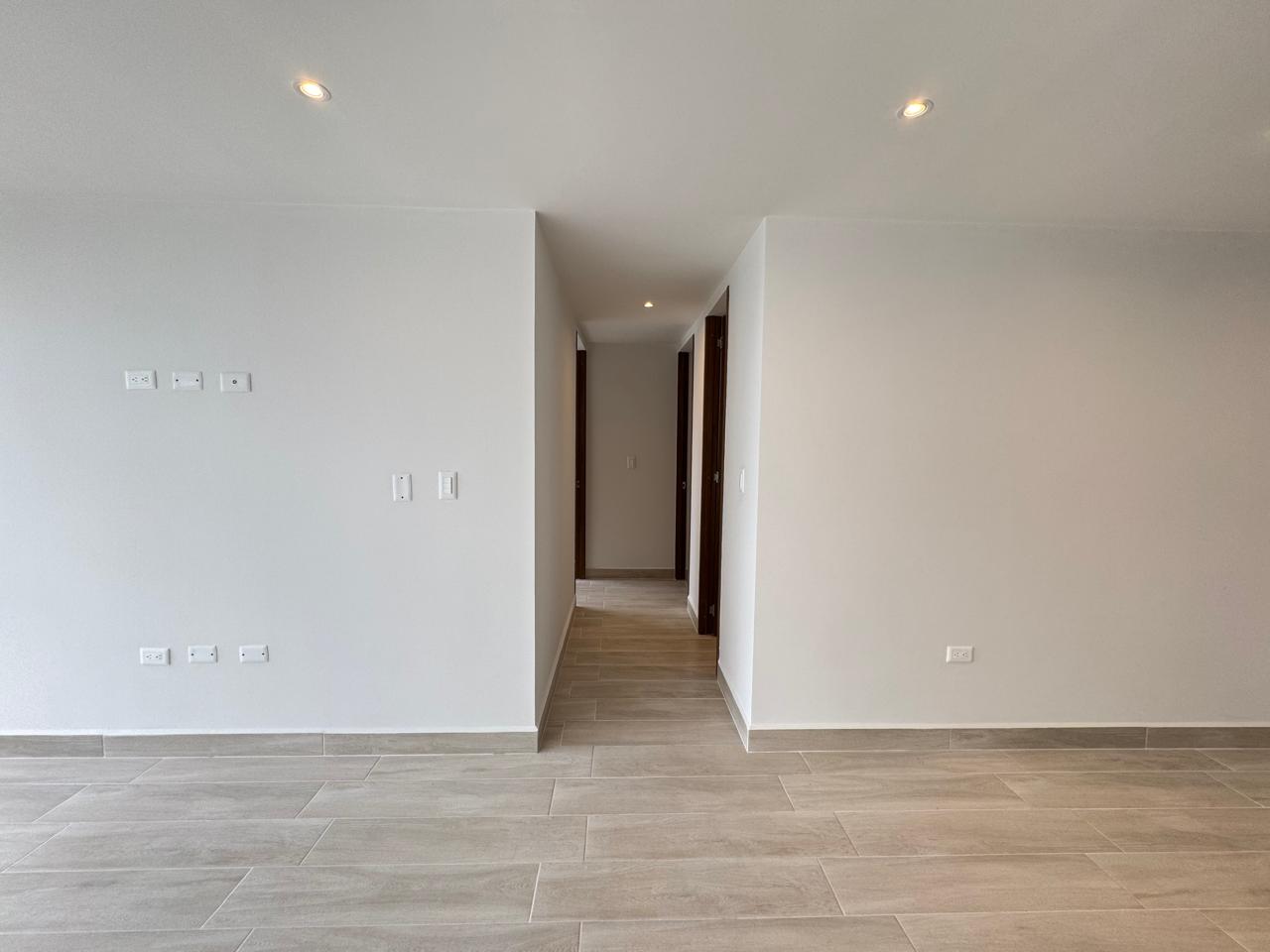 SE VENDE APARTAMENTO EN LA CASTELLANA  9..jpeg