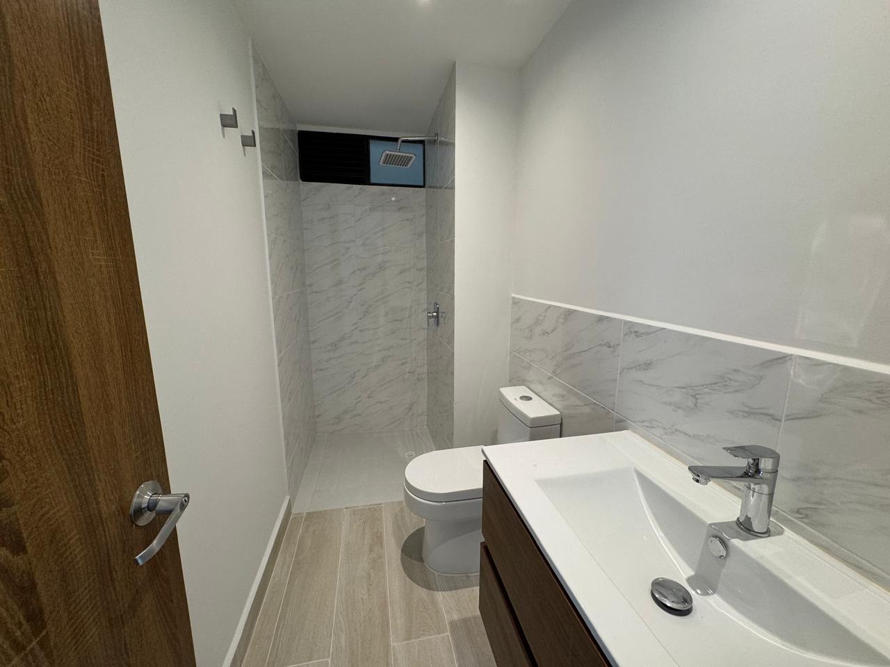 SE VENDE APARTAMENTO EN LA CASTELLANA  18..jpeg