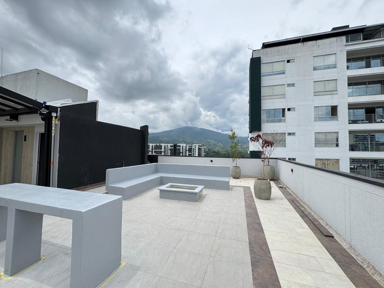 SE VENDE APARTAMENTO EN LA CASTELLANA  23..jpeg