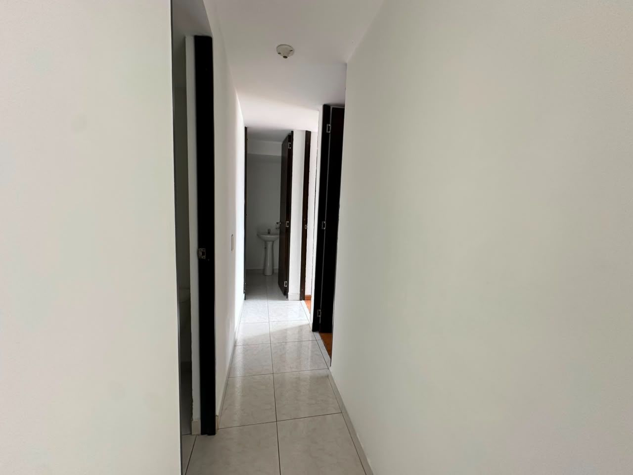 SE VENDE APARTAMENTO EN AV. 19 NORTE  9..jpeg
