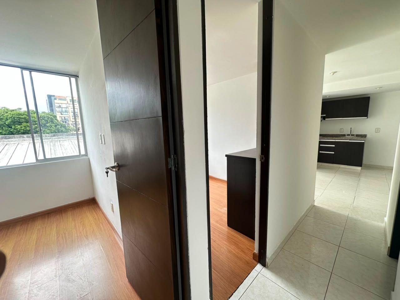 SE VENDE APARTAMENTO EN AV. 19 NORTE  10..jpeg