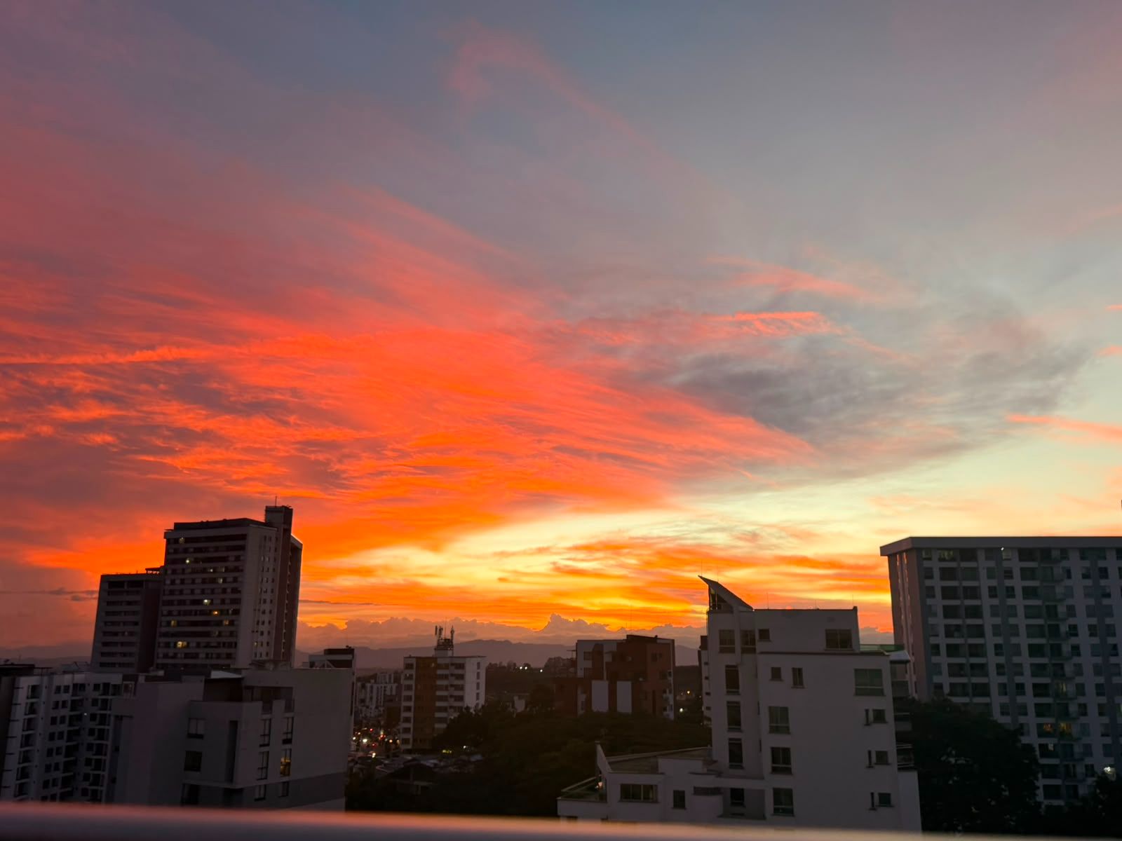 SE VENDE APARTAMENTO EN LA CASTELLANA  7..jpeg